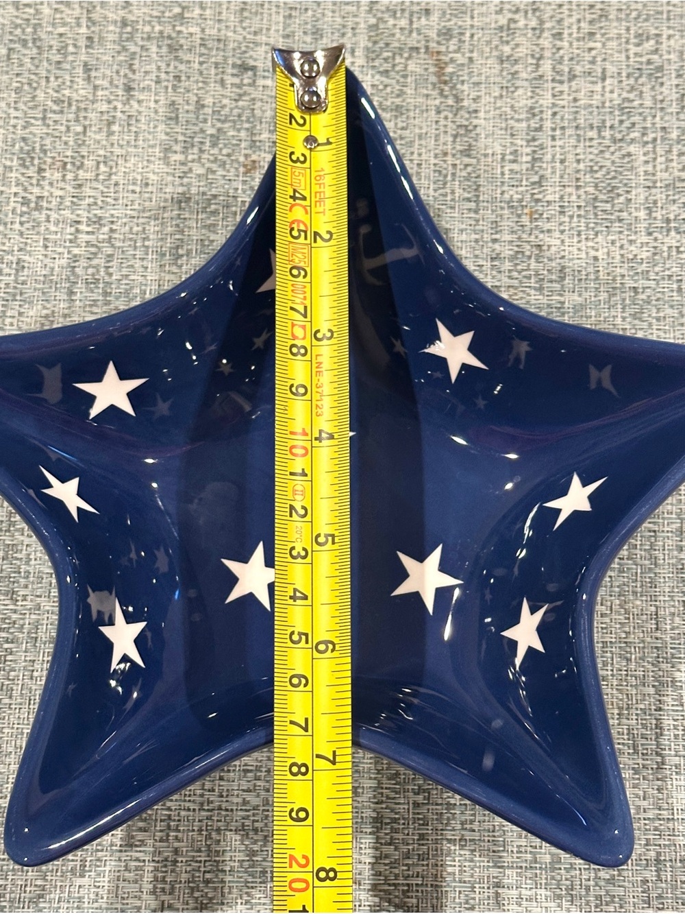 Sur La Table American Patriotic Navy Blue White Star Bowl 8" Ceramic Dish NEW - Picture 5 of 7